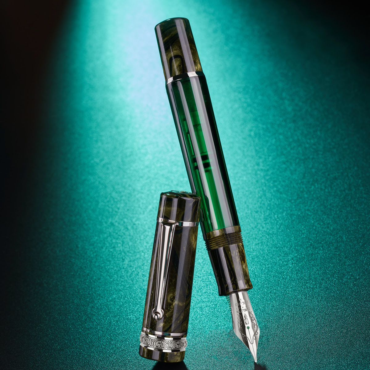 Delta Limited Edition Fountain Pen - Royal Green-Pen Boutique Ltd