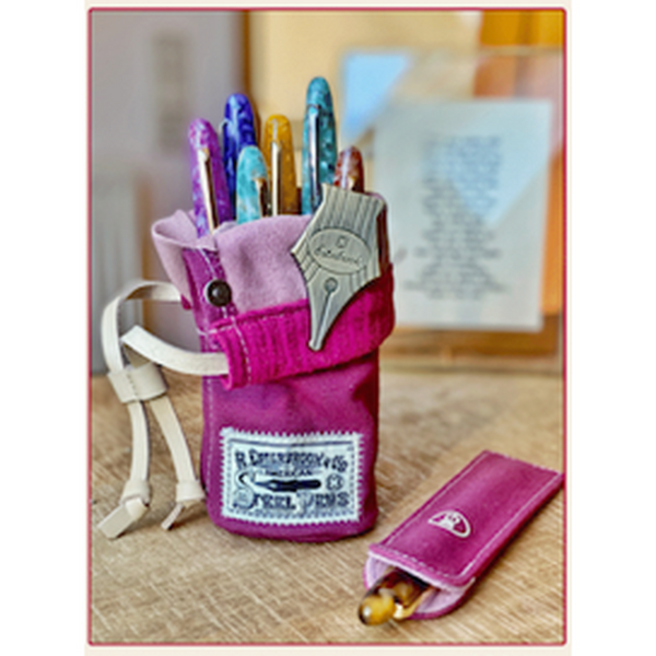 Esterbrook 6 Pen Holder - 2GO Cup - Magenta-Pen Boutique Ltd