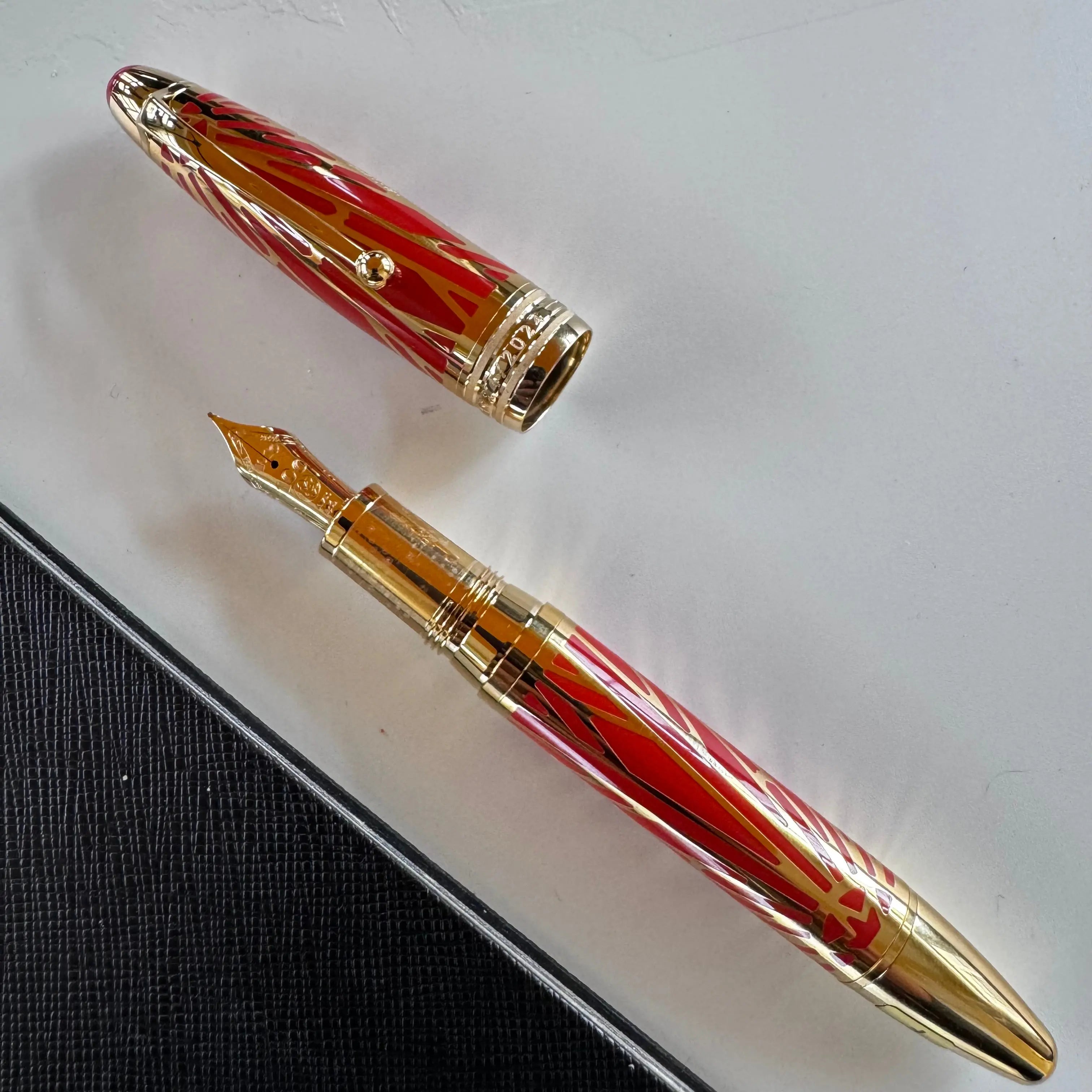 Montblanc Meisterstuck Fountain Pen - 146 The Origin Solitaire Coral Montblanc