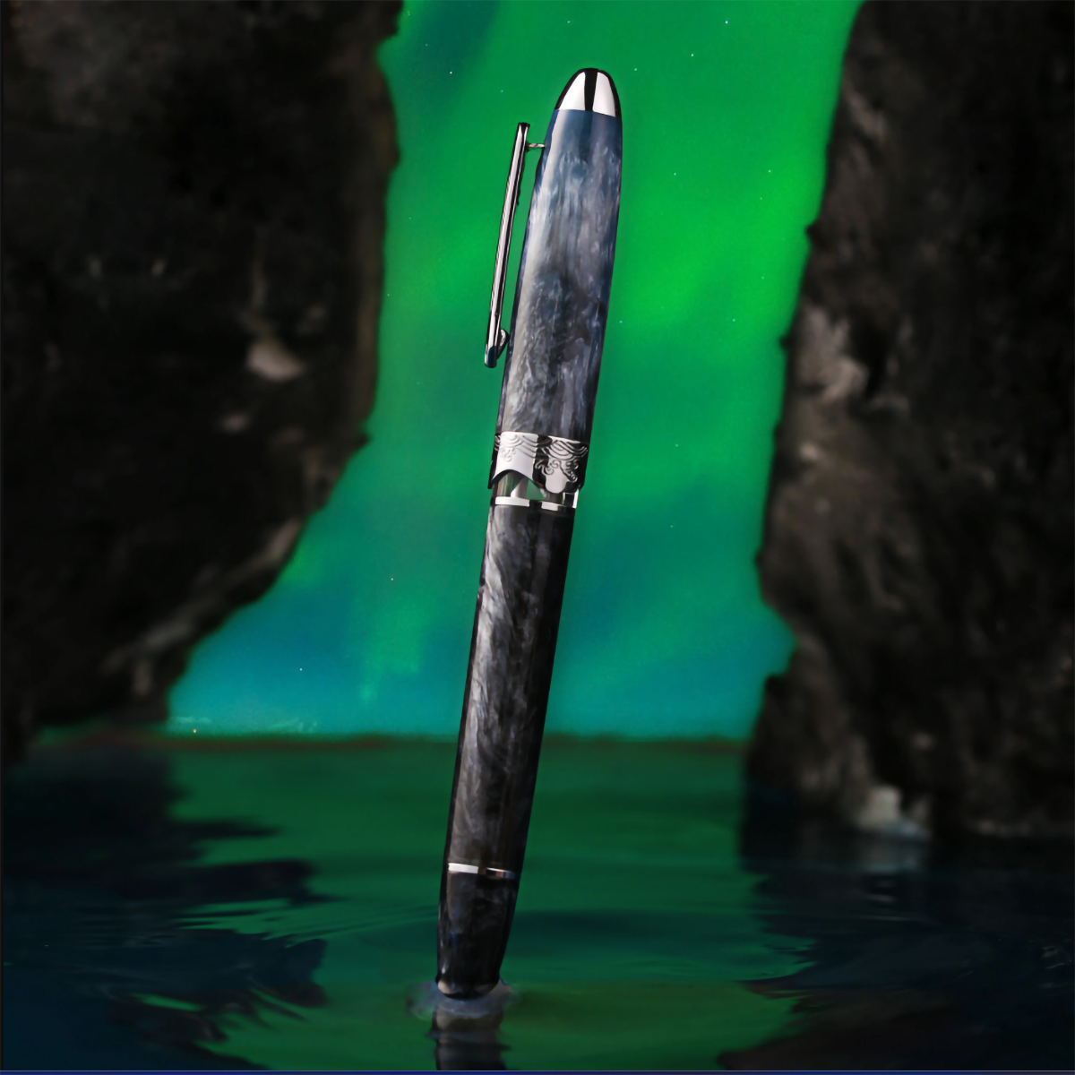 Nahvalur Horizon Fountain Pen - Aurora-Pen Boutique Ltd