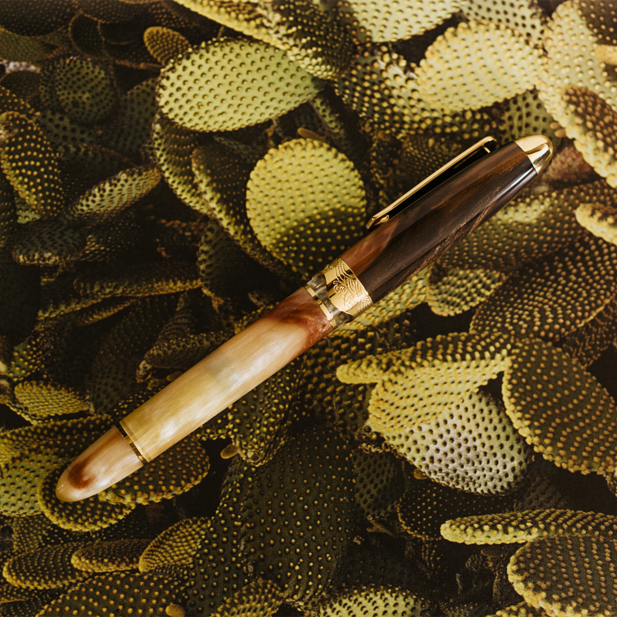 Nahvalur Horizon Fountain Pen - Desert Nahvalur