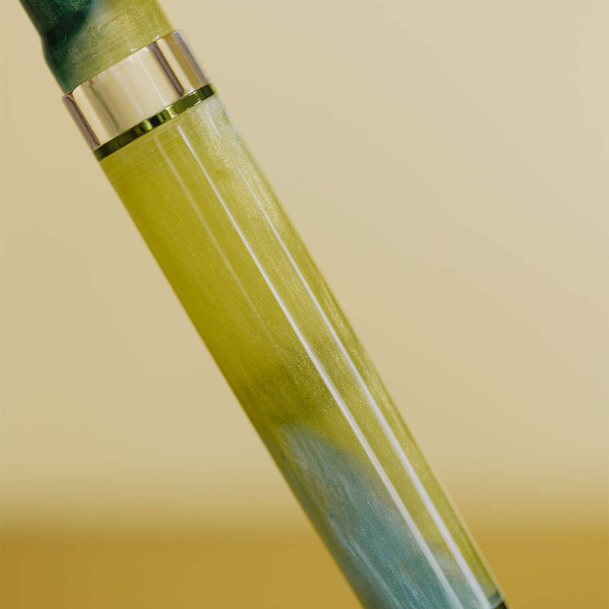 Nahvalur Horizon Fountain Pen - Gaia Nahvalur