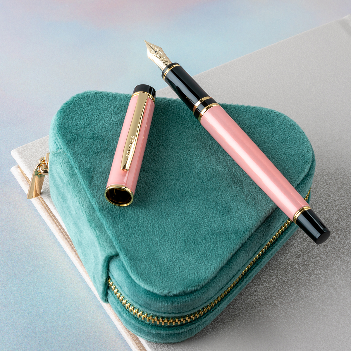 Pilot Grance Fountain Pen - Light Pink - 14K-Pen Boutique Ltd