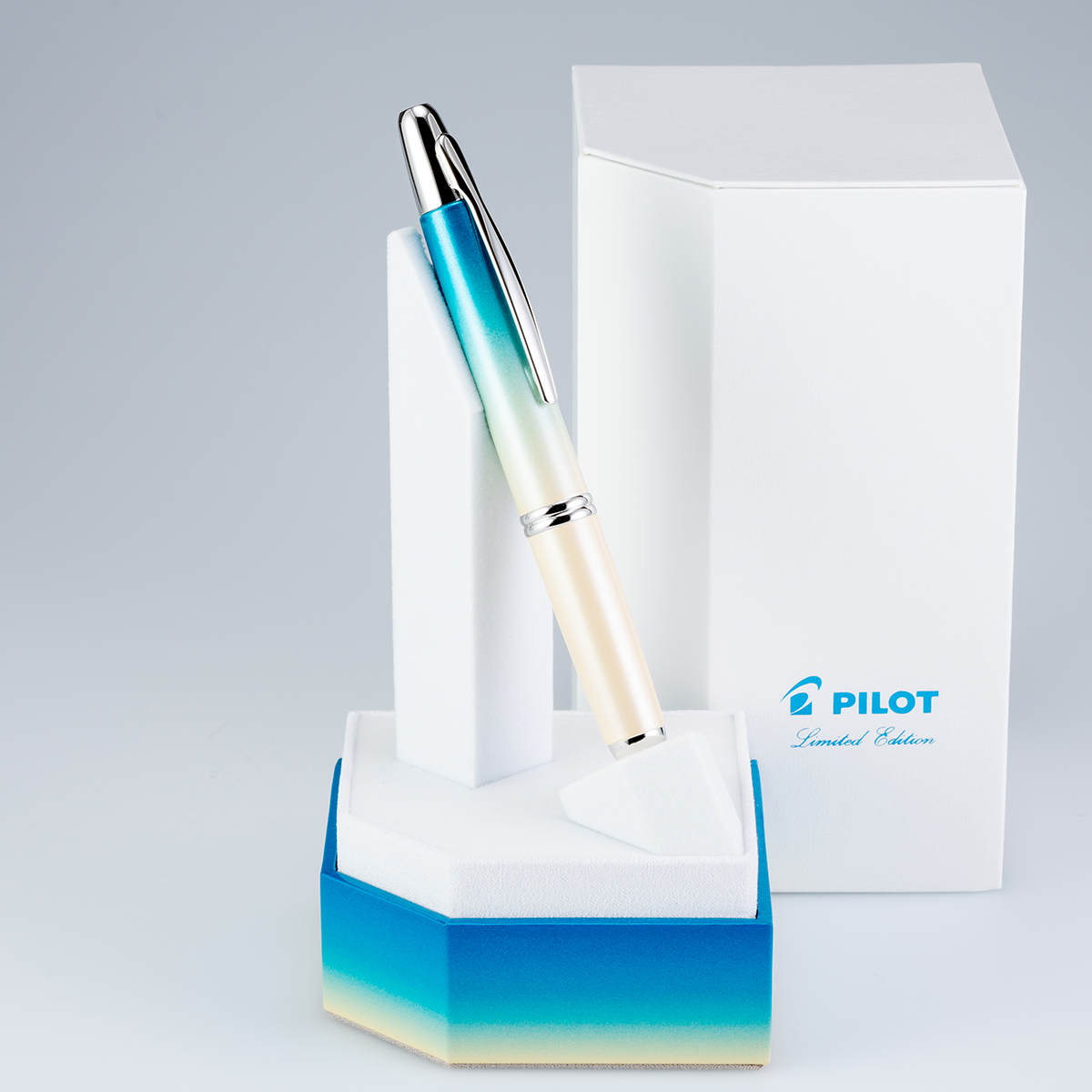 Pilot Vanishing Point 2024 Fountain Pen - Seashore (Limited Edition)-Pen Boutique Ltd