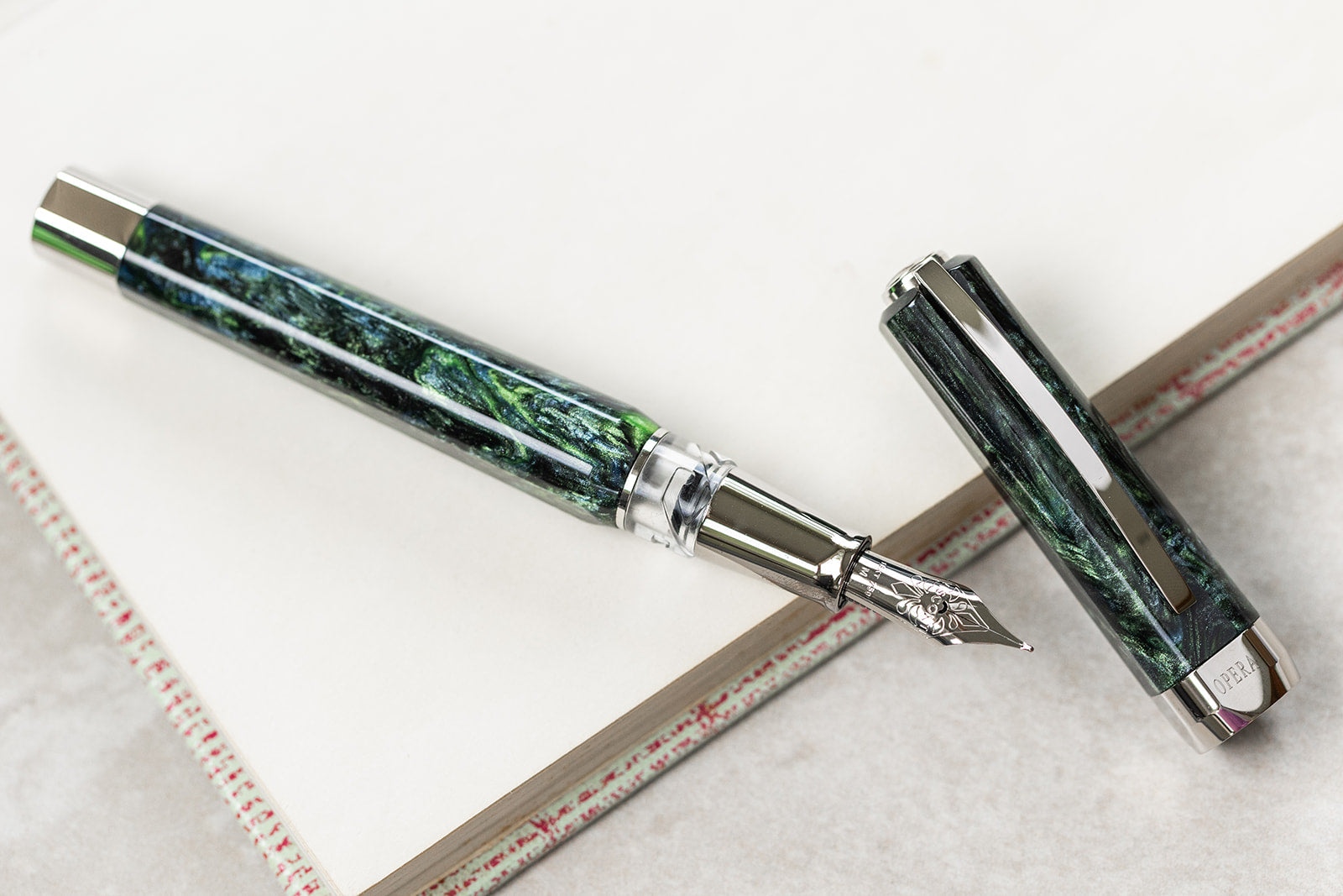 Xezo, Fine Nib - Maestro Pens (Platinum-Plated Grip)