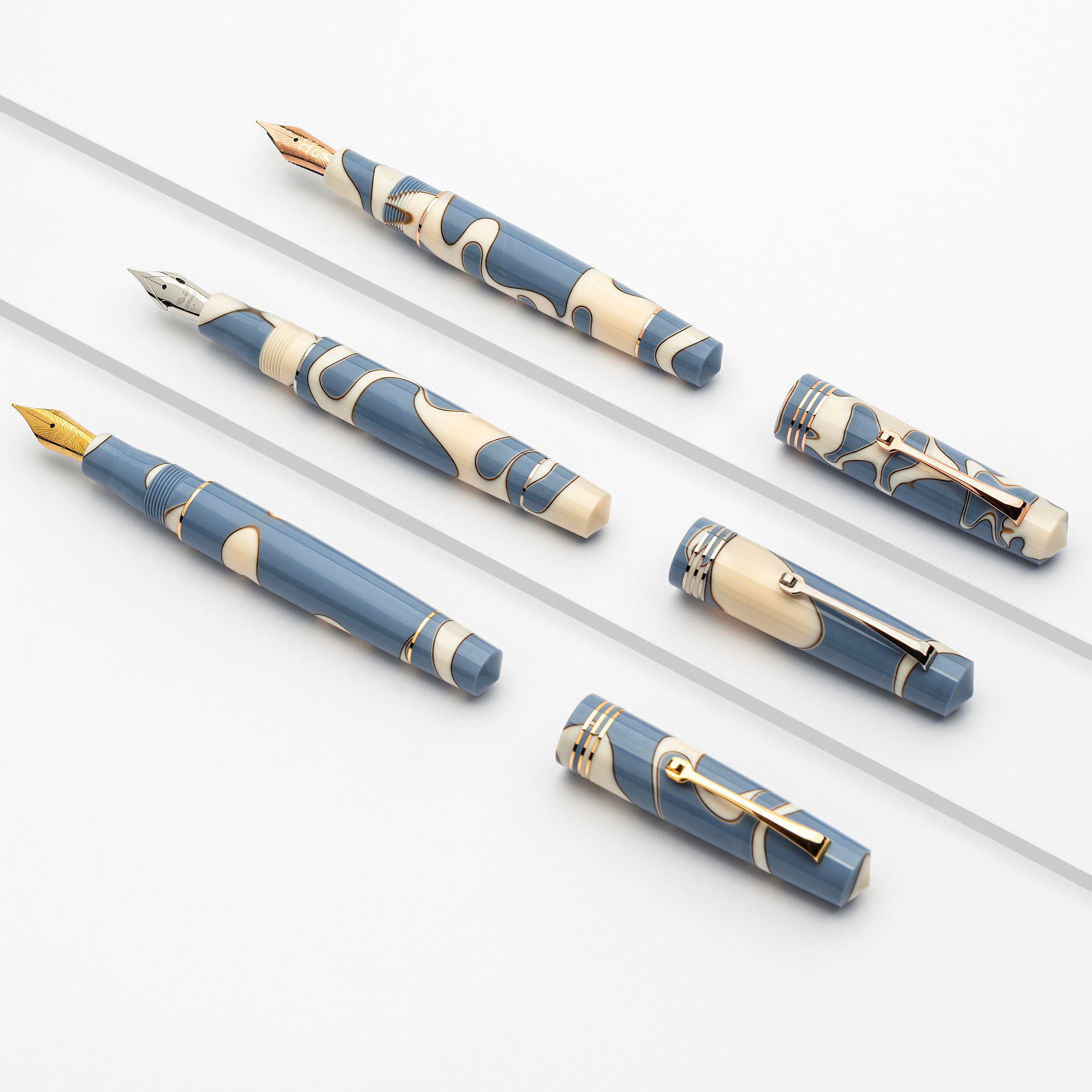 Parker Jotter Steel Gold Trim Ballpoint Pen & Leonardo Da Vinci Leather  Journal
