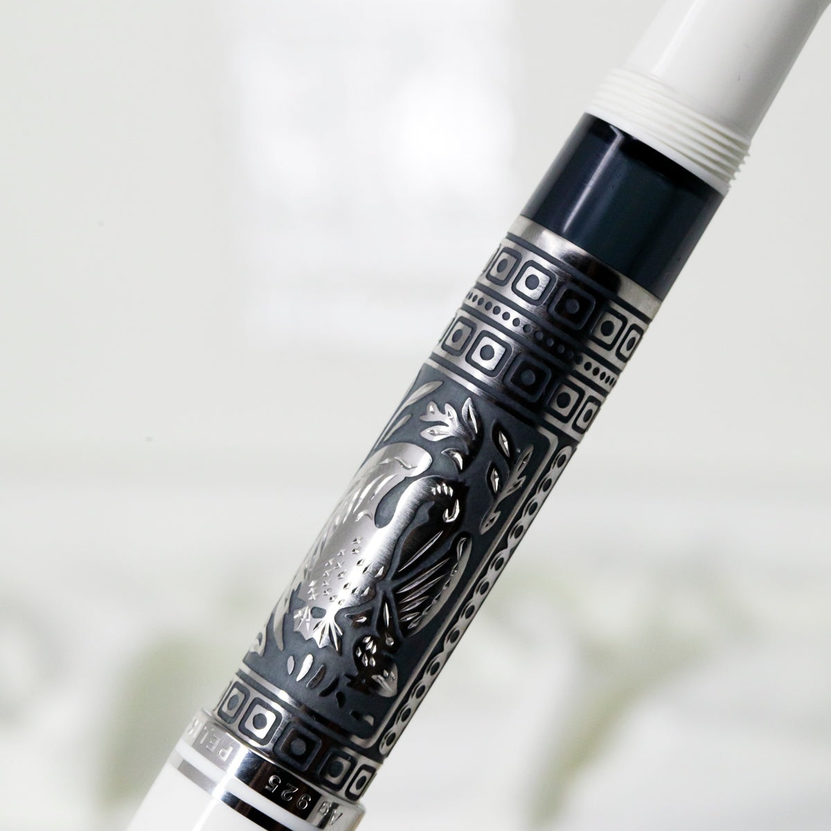 Pelikan Toledo Fountain Pen - M910 White (Special Edition)-Pen Boutique Ltd