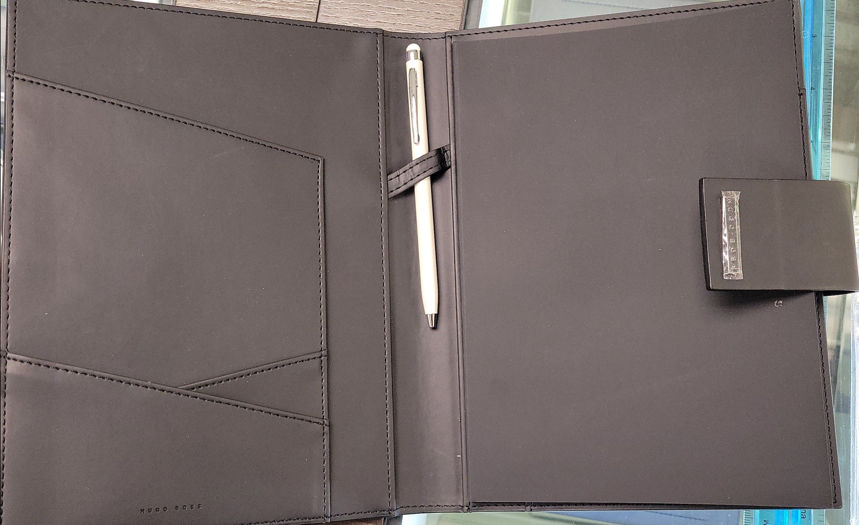 (Outlet) Hugo Boss A5 Notebook USB Folio-Pen Boutique Ltd