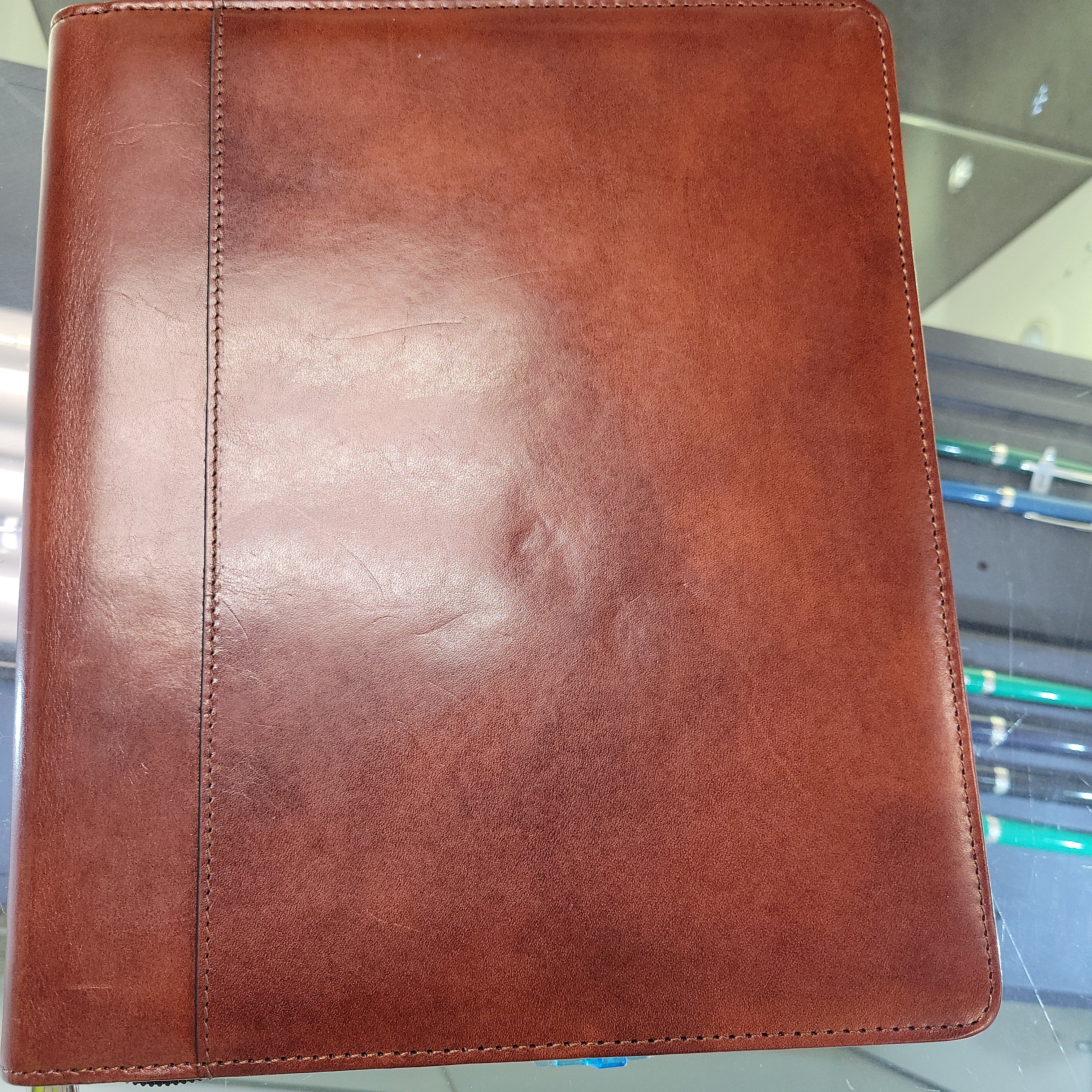 (Outlet) Bosca Leather Amber Zip Around iPad Case-Pen Boutique Ltd