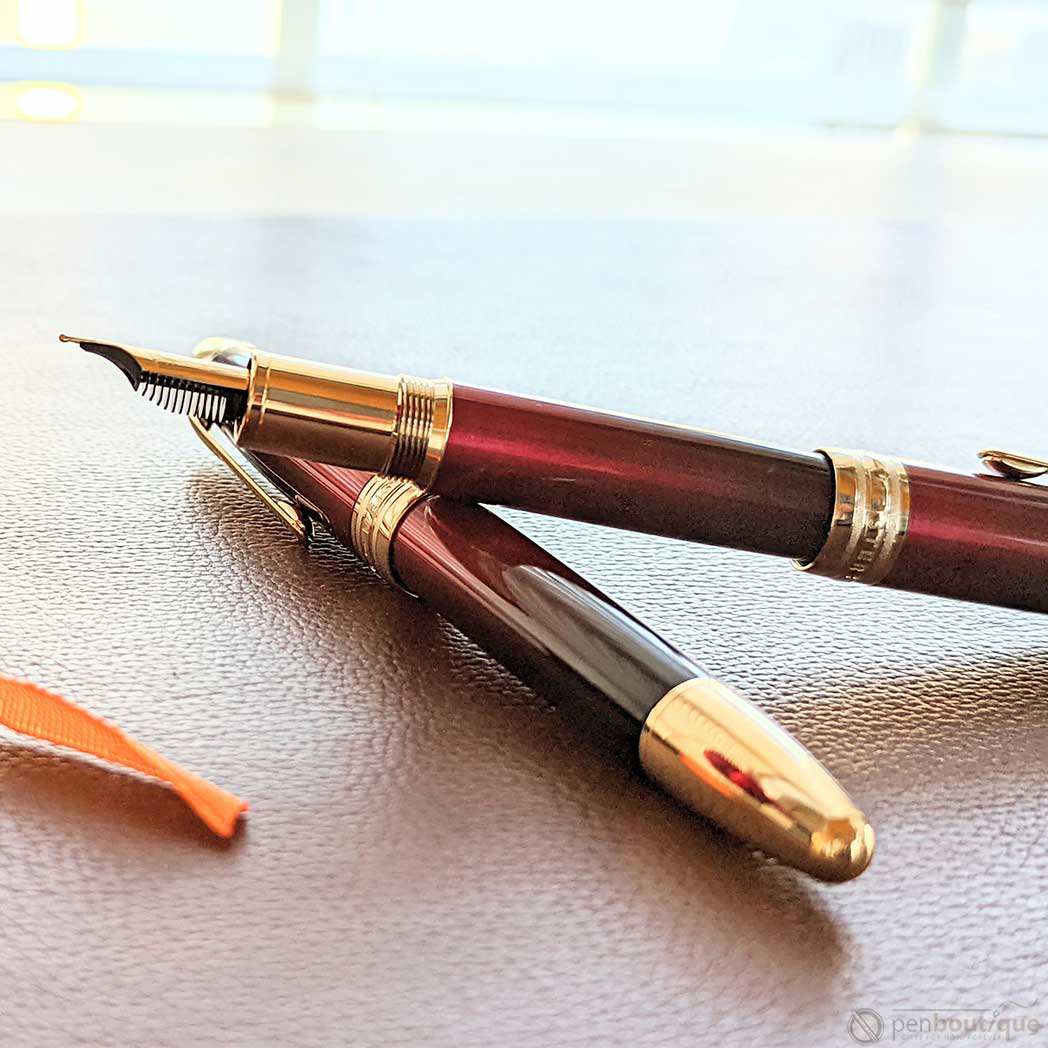 Montblanc Meisterstuck Fountain Pen - 146 Solitaire - Gold Leaf