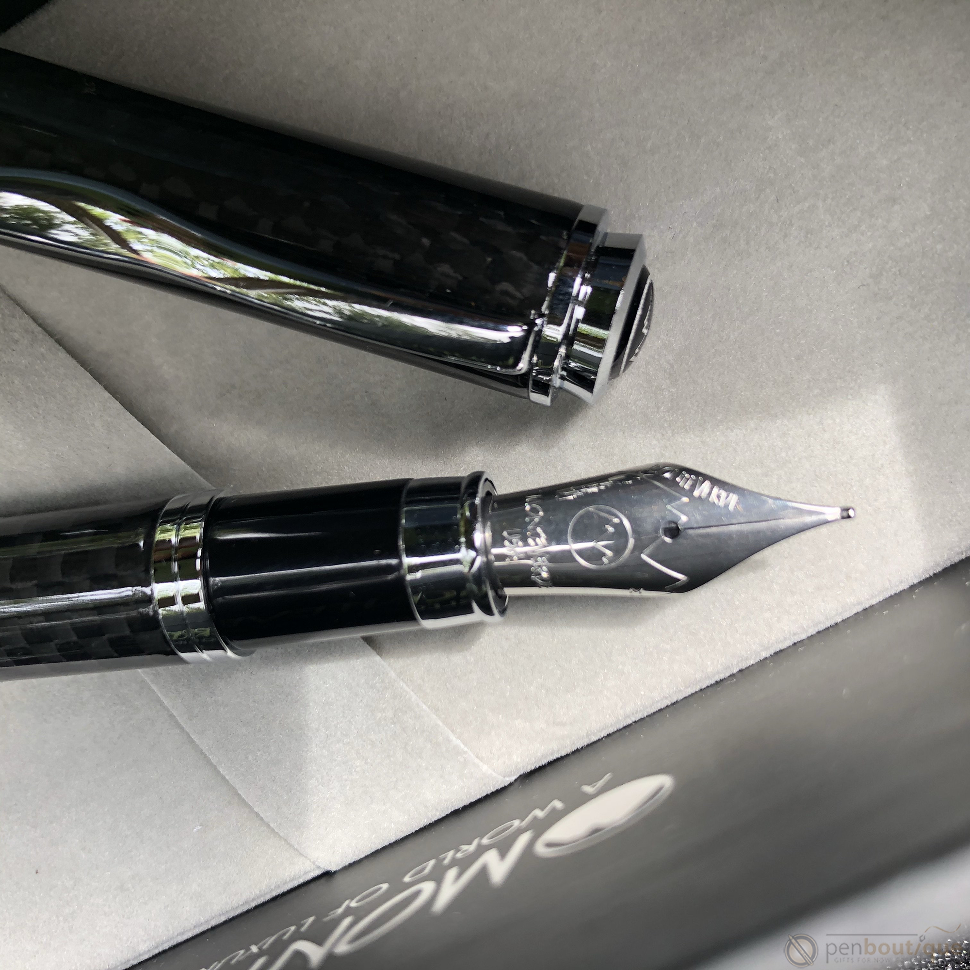 Monteverde Innova Fountain Pen - Black - Chrome Trim (20th Anniversary)