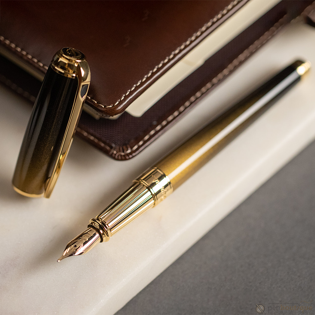 S T Dupont Line D Fountain Pen - Sunburst Black - Yellow Gold Trim (USA Exclusive Edition)-Pen Boutique Ltd