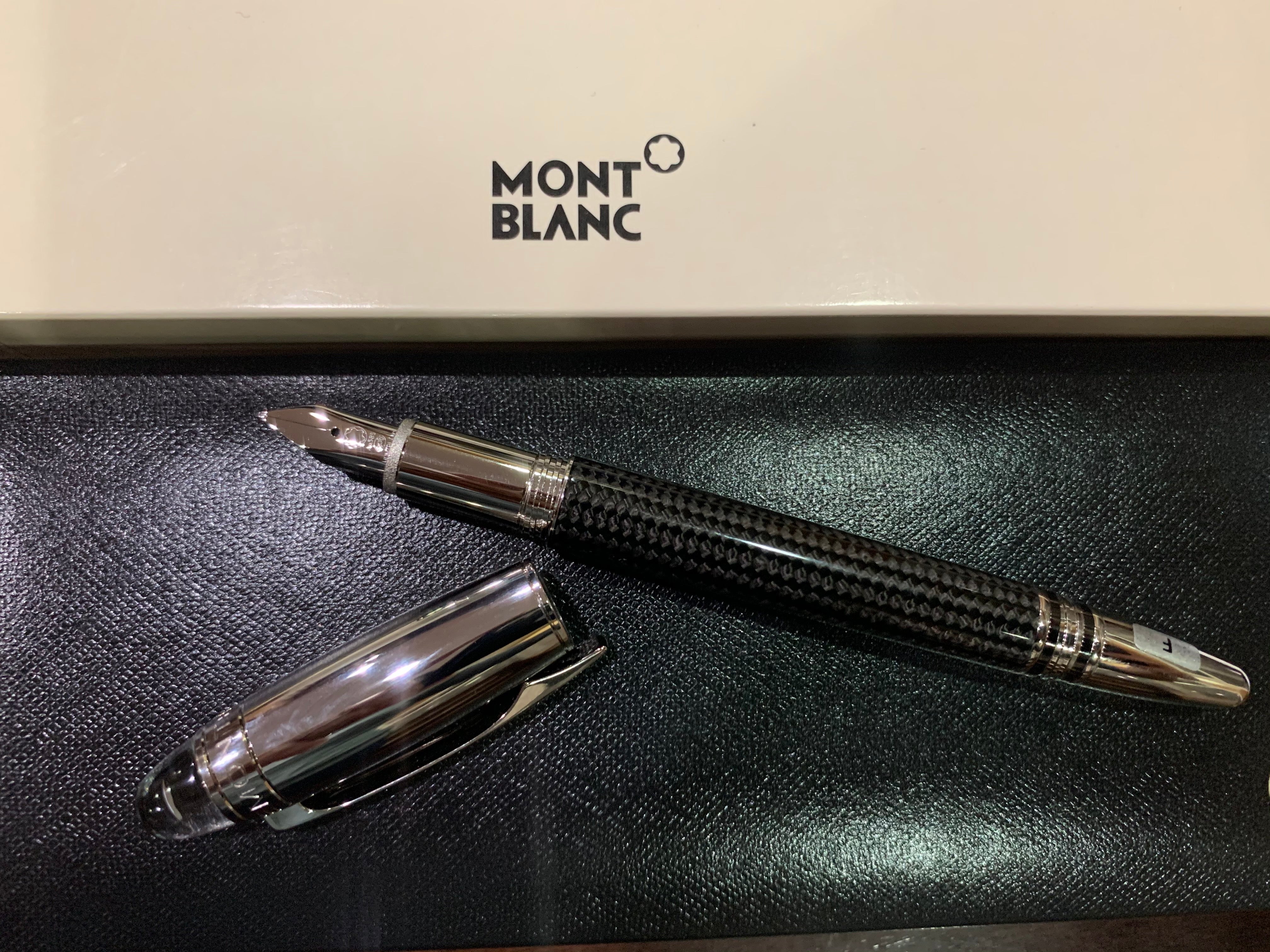 Montblanc StarWalker Fountain Pen - Carbon-Pen Boutique Ltd